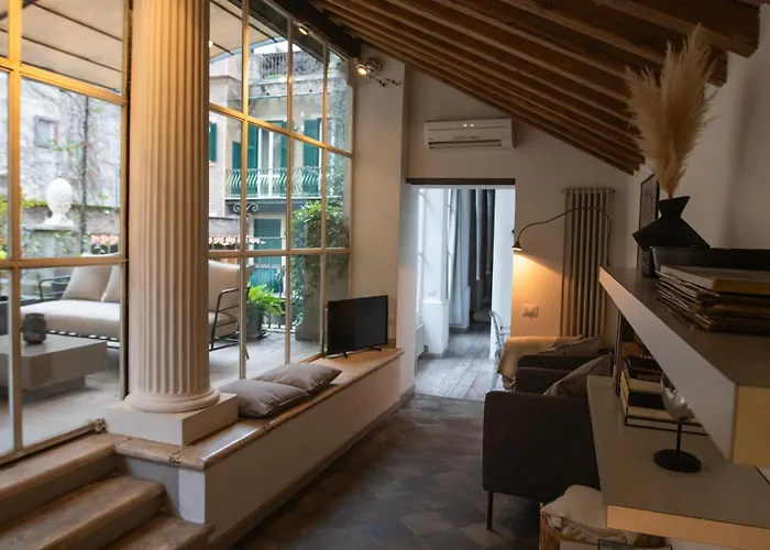 Historical Palace Apartment With Large Terrace