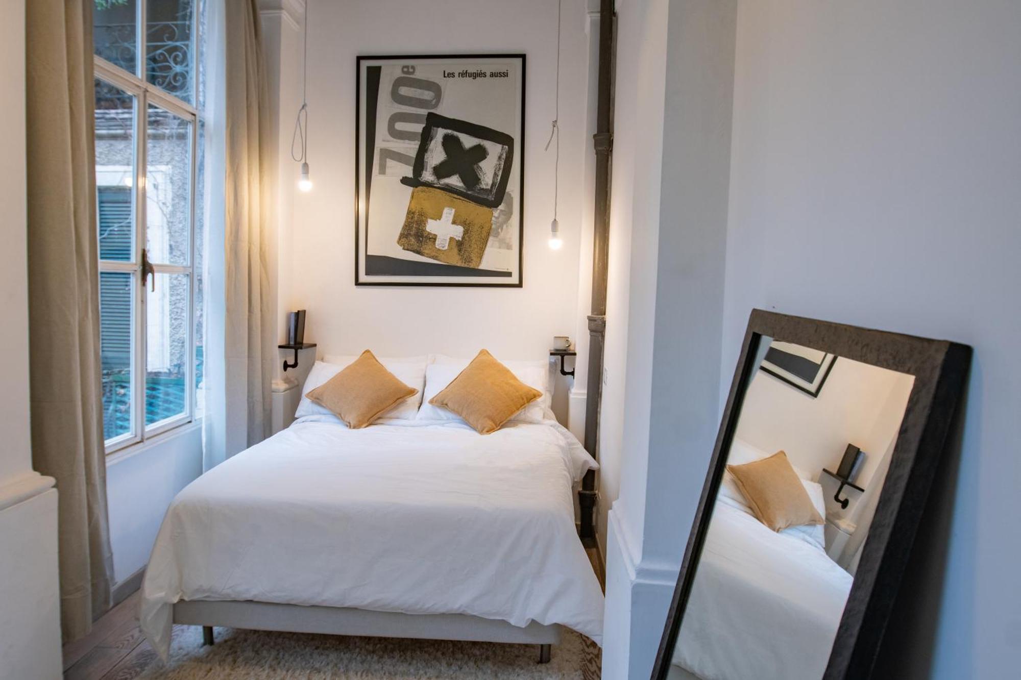 Historical Palace With Large Terrace Apartment *