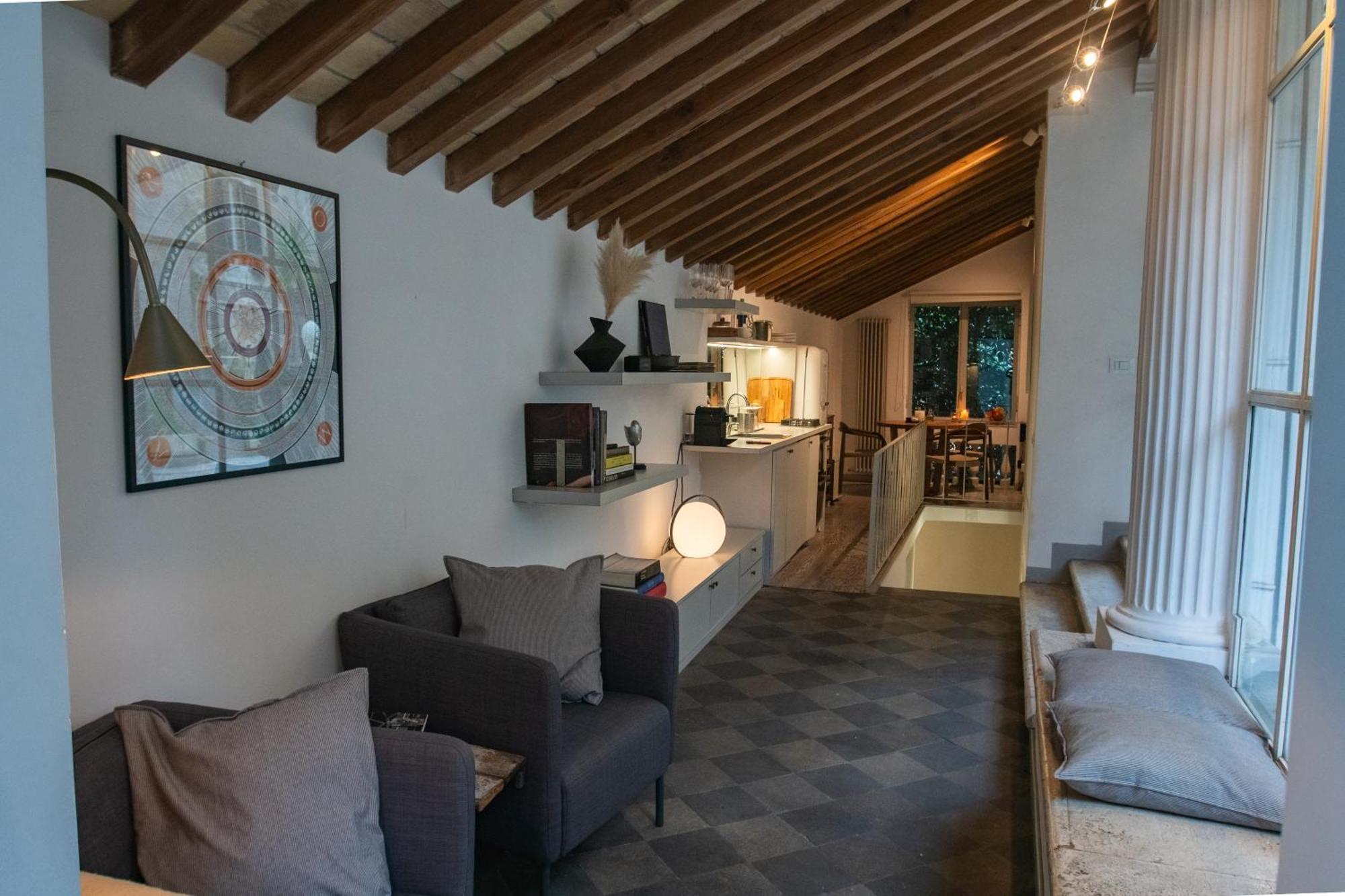 Apartment Historical Palace With Large Terrace *